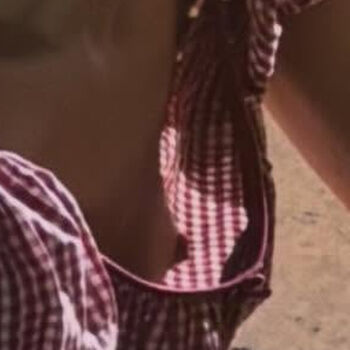 Full leaked Ariana grande  page private onlyfans photo