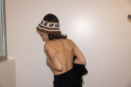 Full leaked Ariana grande page private onlyfans photo