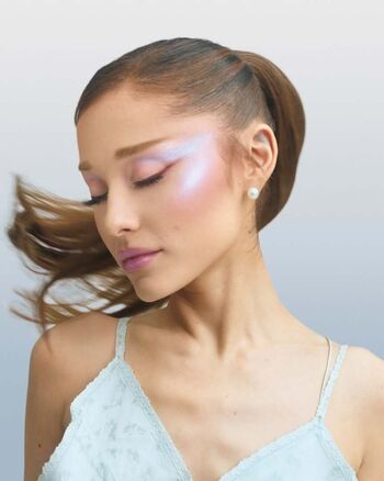 Full leaked Ariana grande page private onlyfans photo