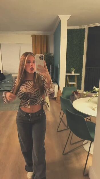 Full leaked Ariana white private onlyfans photo
