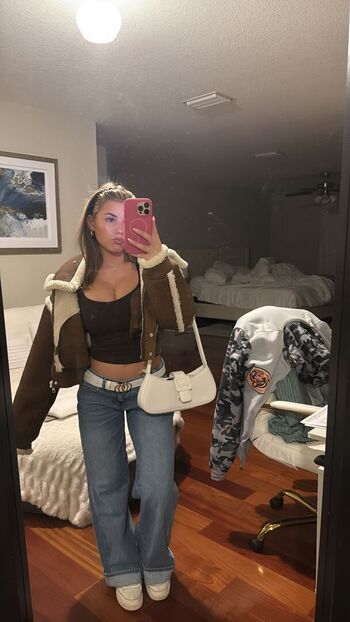 Full leaked Ariana white private onlyfans photo