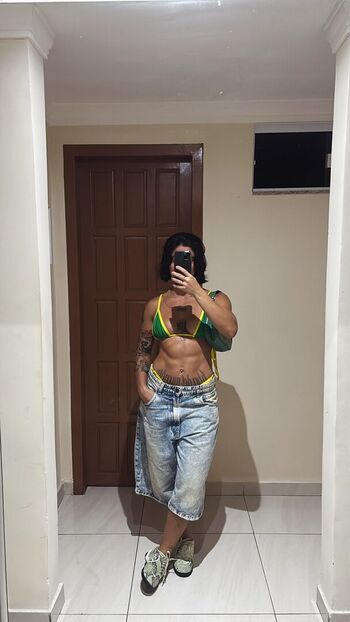 Full leaked Arianelcrd private onlyfans photo