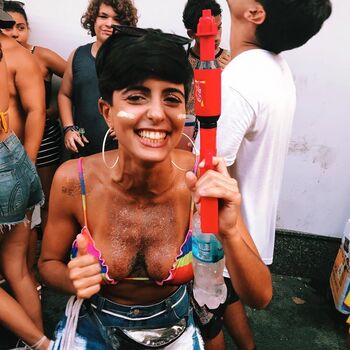 Full leaked Arianelcrd private onlyfans photo
