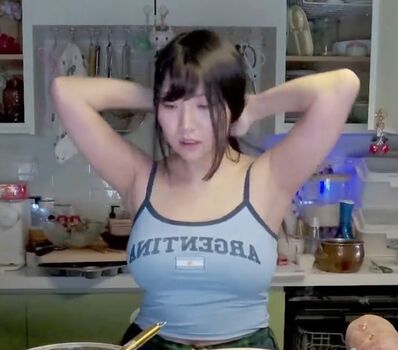 Full leaked Ariasaki private onlyfans photo
