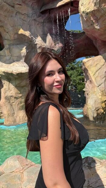 Full leaked Aricharat private onlyfans photo