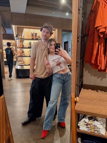 Full leaked Ariel winter private onlyfans photo