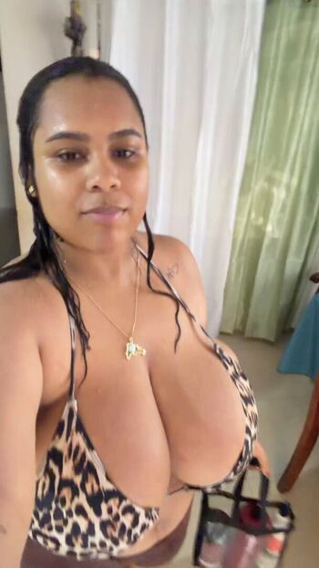 Full leaked Arielkysvip private onlyfans photo