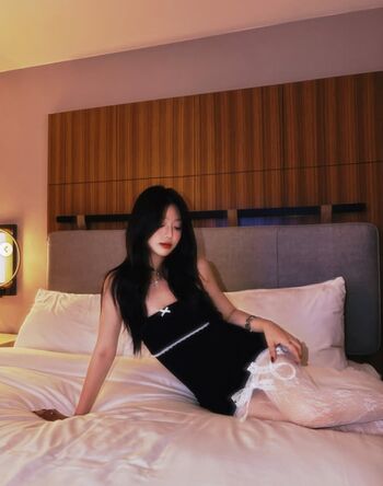 Full leaked Arii iz private onlyfans photo