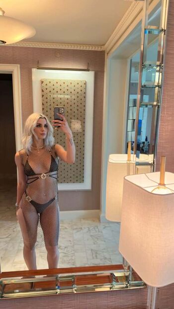Full leaked Armenian girls private onlyfans photo