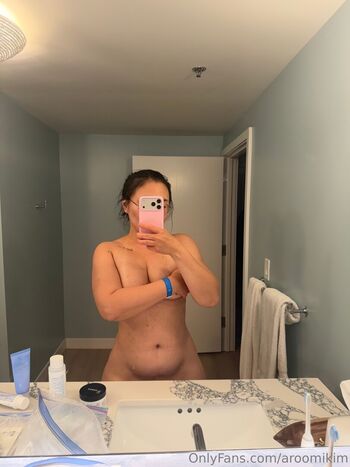 Full leaked Aroomi kim private onlyfans photo