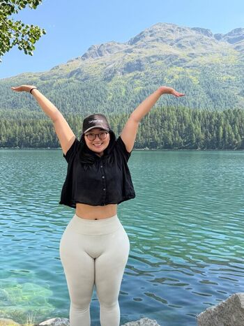 Full leaked Aroomi kim page private onlyfans photo