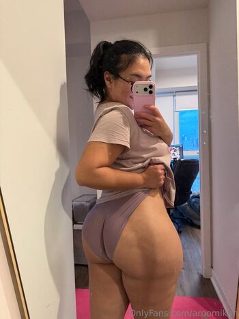 Full leaked Aroomi kim private onlyfans photo