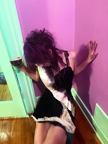 Full leaked Arrow de willde page private onlyfans photo