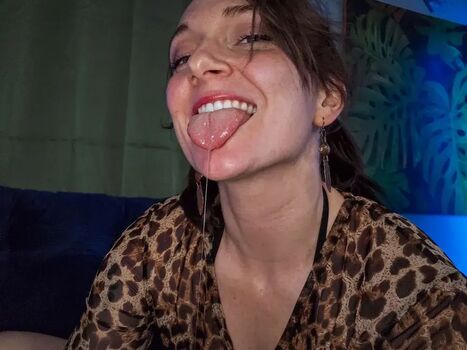 Full leaked Artiepaints private onlyfans photo