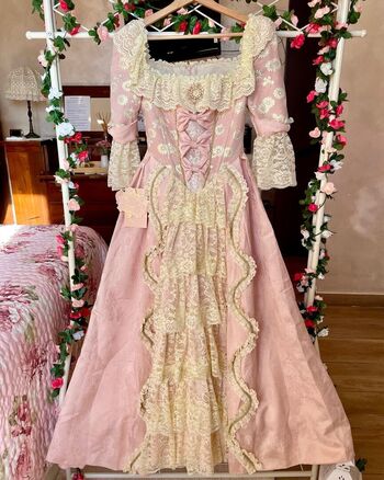 Full leaked Arual bloom page private onlyfans photo