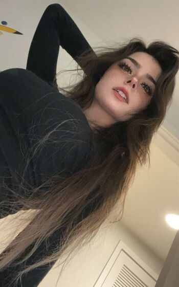 Full leaked Aruuu  page private onlyfans photo