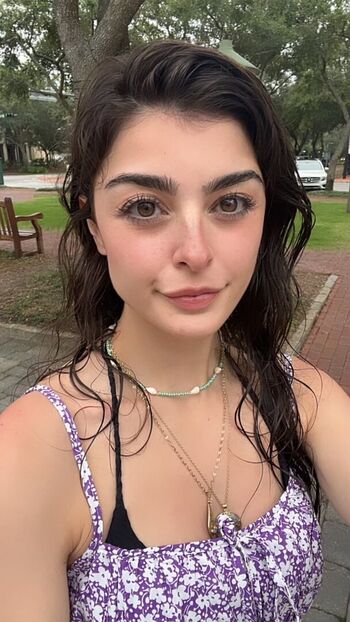 Full leaked Aruuu private onlyfans photo