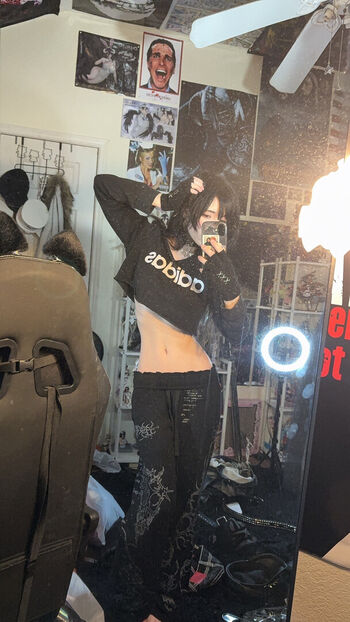 Full leaked Ashisbees page private onlyfans photo