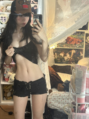Full leaked Ashisbees private onlyfans photo