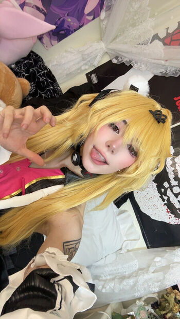 Full leaked Ashisbees page private onlyfans photo