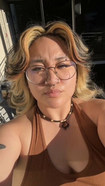 Full leaked Ashl private onlyfans photo