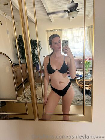 Full leaked Ashley lane  page private onlyfans photo