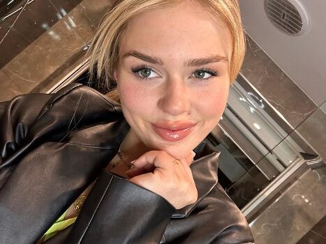 Full leaked Ashley plays golf private onlyfans photo