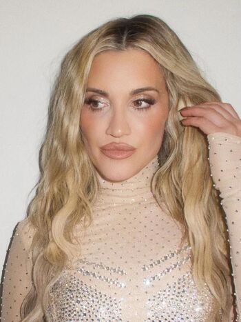 Full leaked Ashley roberts page private onlyfans photo