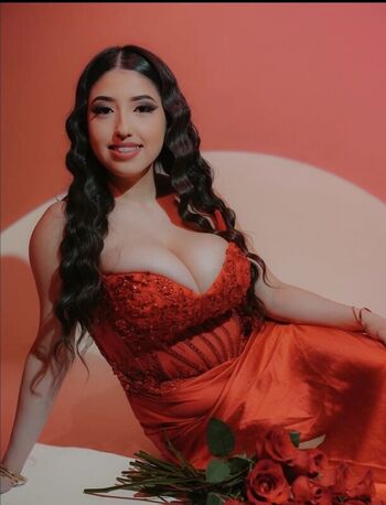 Full leaked Ashleyarambulaa private onlyfans photo