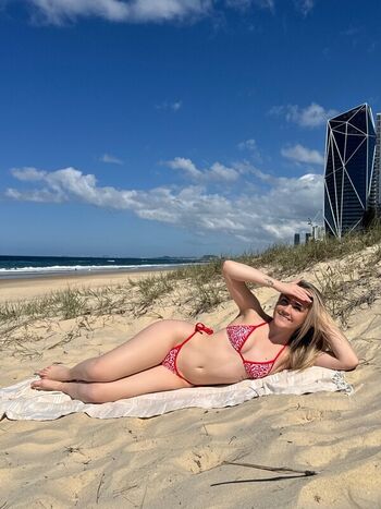 Full leaked Ashleyjade private onlyfans photo