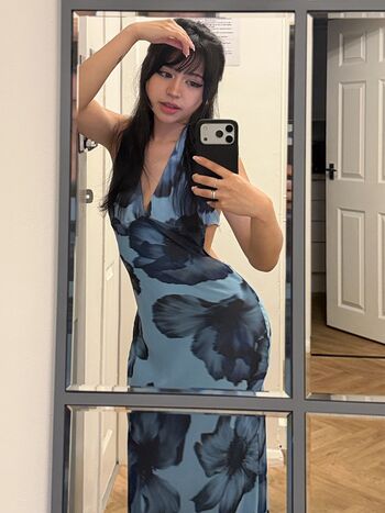 Full leaked Ashlyne private onlyfans photo