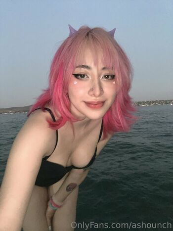 Full leaked Ashounch page private onlyfans photo