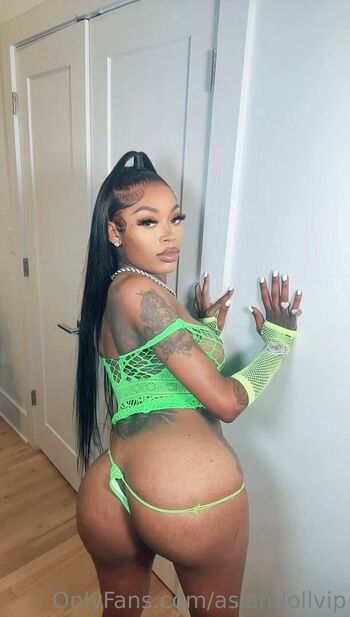 Full leaked Asian da brat private onlyfans photo