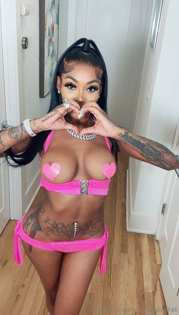 Full leaked Asian da brat private onlyfans photo