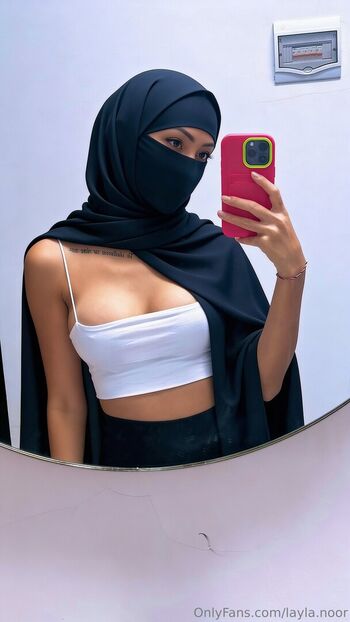 Full leaked Asian lili private onlyfans photo