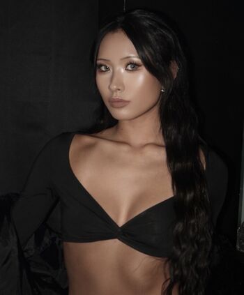 Full leaked Asianwifevera private onlyfans photo