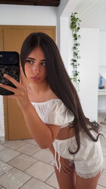 Full leaked Asleyia private onlyfans photo