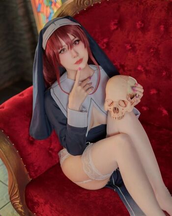 ASMR Mako