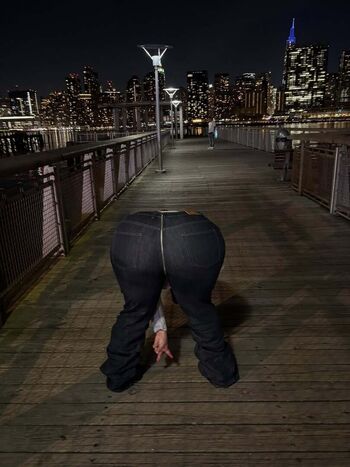 Full leaked Asszilla private onlyfans photo