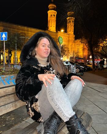 Full leaked Asteroid baby private onlyfans photo