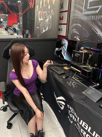 Athena Jiang