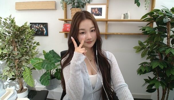 Full leaked Athena jiang page private onlyfans photo