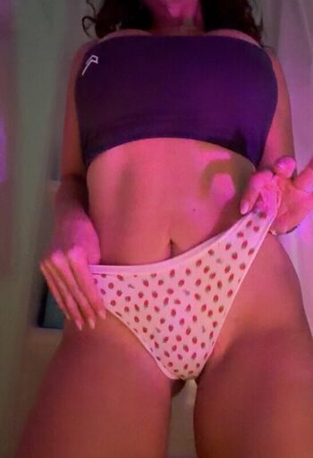 Full leaked Athena private onlyfans photo