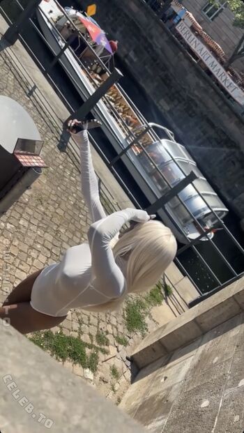Full leaked Audrey private onlyfans photo