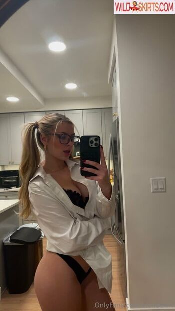 Full leaked Audrey holt private onlyfans photo