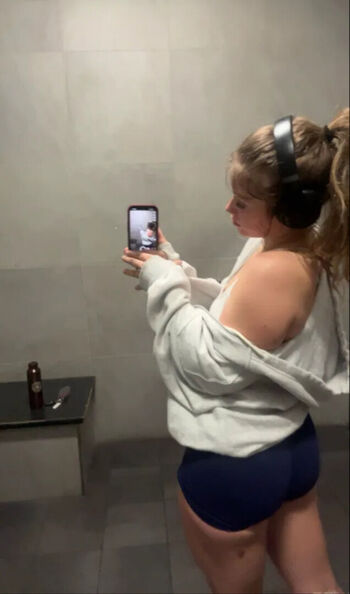 Full leaked Auds o private onlyfans photo