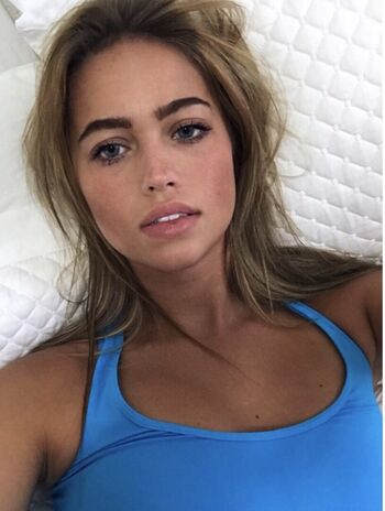 Augustwinstead / August Winstead