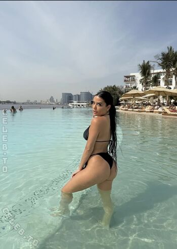 Full leaked Aura officiel private onlyfans photo