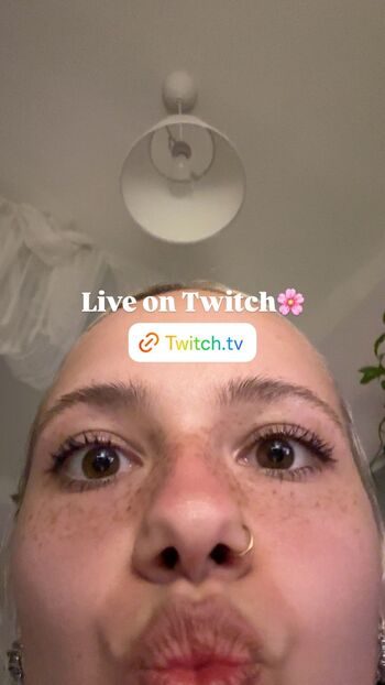 Austrian asmr leaked photo video viral