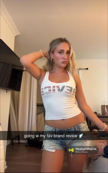 Full leaked Ava kolker private onlyfans photo